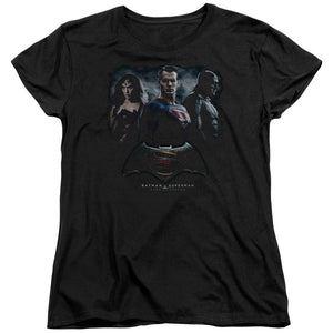 AN OFFCIALLY LICENSED BATMAN V SUPERMAN THE CREW WOMEN'S REGULAR FIT T-SHIRT BLACK
