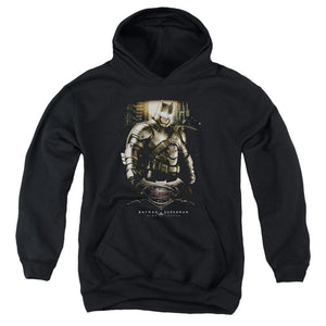 AN OFFCIALLY LICENSED BATMAN V SUPERMAN BATS GROUND ZERO YOUTH HOODIE BLACK