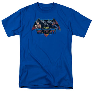 AN OFFCIALLY LICENSED BATMAN V SUPERMAN TOGETHER WE FIGHT MEN'S REGULAR FIT T-SHIRT ROYAL