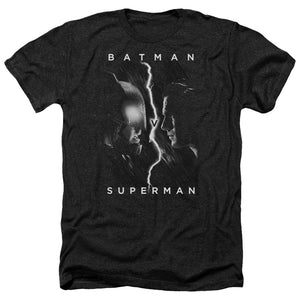 AN OFFCIALLY LICENSED BATMAN V SUPERMAN FACE TO FACE MEN'S HEATHER T-SHIRT CHARCOAL