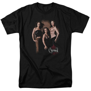 AN OFFCIALLY LICENSED CHARMED THREE HOT WITCHES MEN'S REGULAR FIT T-SHIRT BLACK