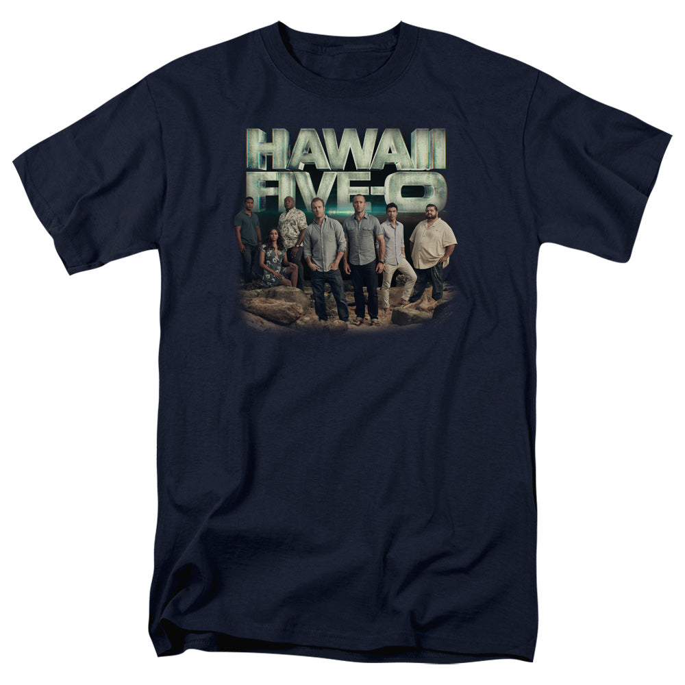 AN OFFCIALLY LICENSED HAWAII 5 0 CAST MEN'S REGULAR FIT T-SHIRT NAVY