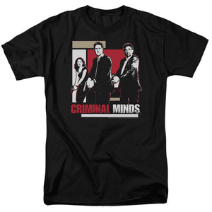 AN OFFCIALLY LICENSED CRIMINAL MINDS GUNS DRAWN MEN'S REGULAR FIT T-SHIRT BLACK