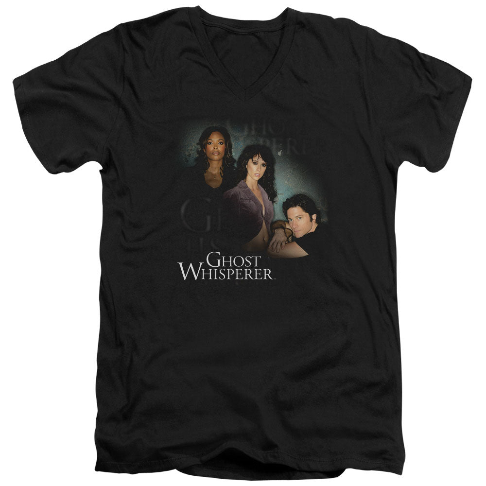 AN OFFCIALLY LICENSED GHOST WHISPERER DIAGONAL CAST MEN'S V-NECK T-SHIRT BLACK