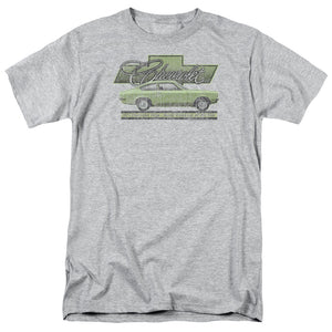 AN OFFCIALLY LICENSED CHEVROLET VEGA CAR OF THE YEAR 71 MEN'S REGULAR FIT T-SHIRT ATHLETIC HEATHER