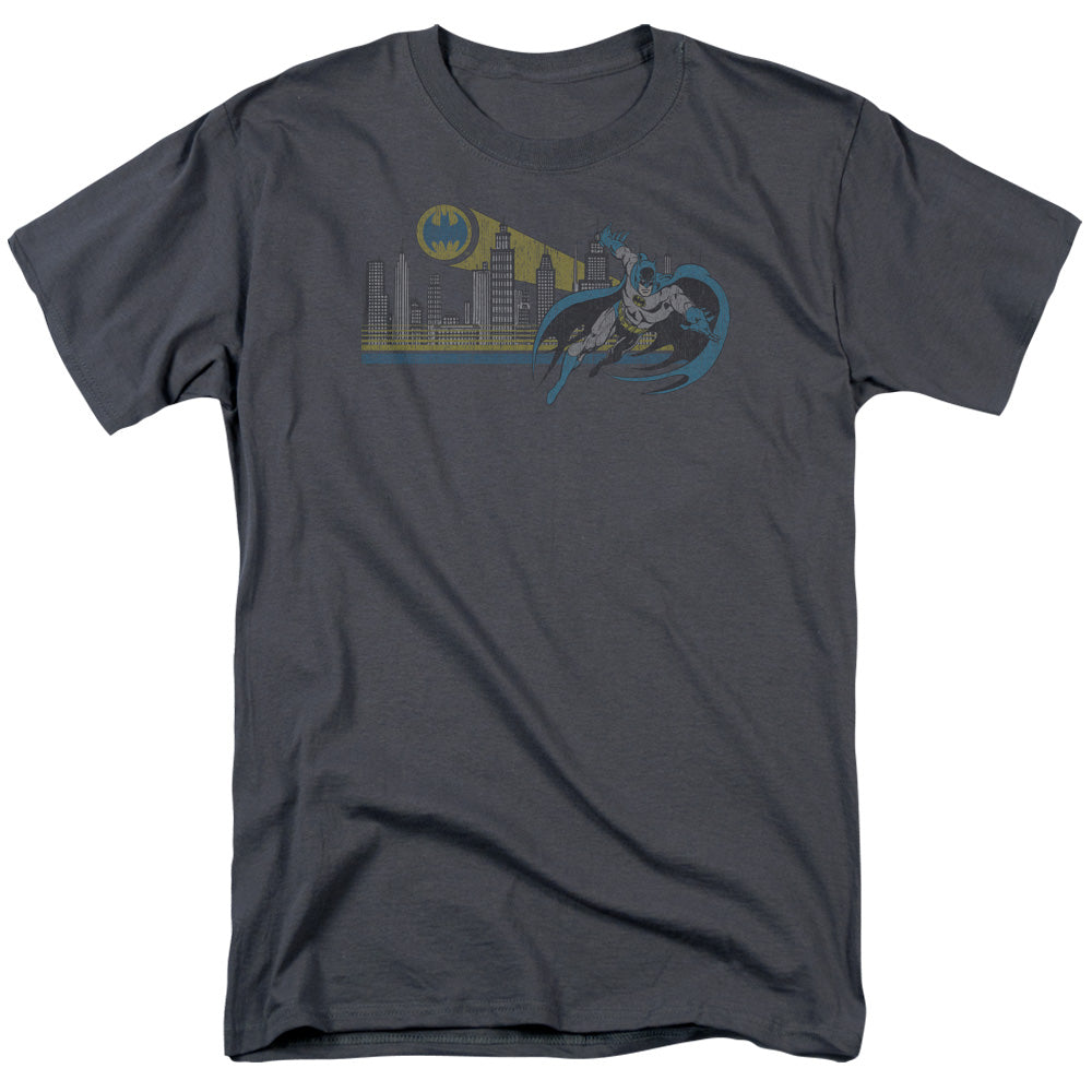 AN OFFCIALLY LICENSED DC GOTHAM RETRO MEN'S REGULAR FIT T-SHIRT CHARCOAL