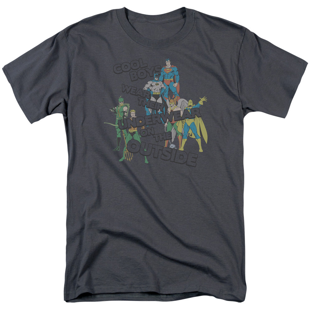 AN OFFCIALLY LICENSED DC UNDERWEAR MEN'S REGULAR FIT T-SHIRT SILVER