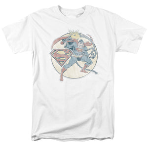 AN OFFCIALLY LICENSED DCO RETRO SUPERMAN IRON ON MEN'S REGULAR FIT T-SHIRT WHITE