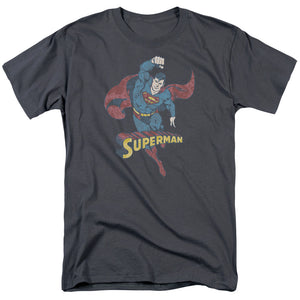 AN OFFCIALLY LICENSED DCO DESATURATED SUPERMAN MEN'S REGULAR FIT T-SHIRT CHARCOAL