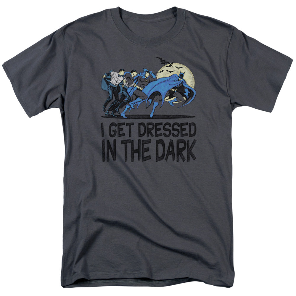 AN OFFCIALLY LICENSED DC GET DRESSED MEN'S REGULAR FIT T-SHIRT CHARCOAL