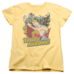 AN OFFCIALLY LICENSED DC TOTALLY AWESOME WOMEN'S REGULAR FIT T-SHIRT BANANA