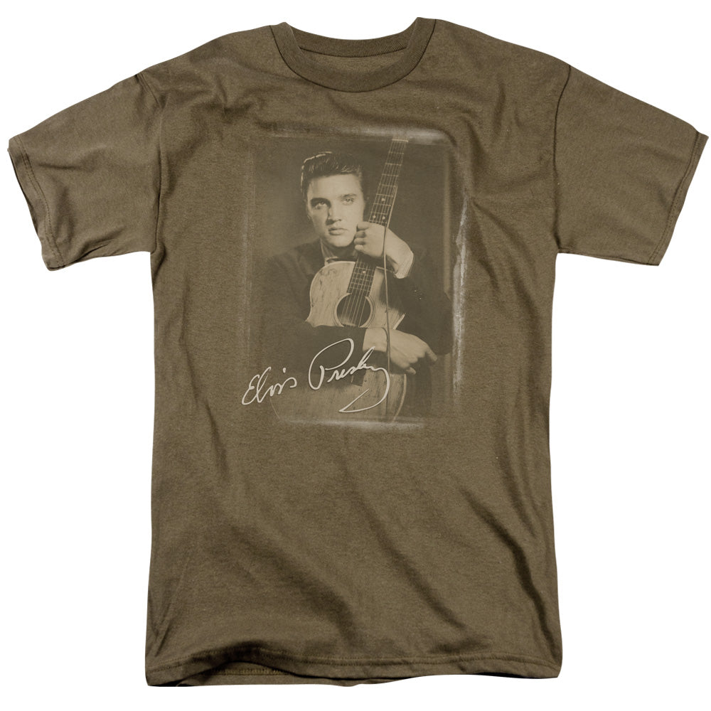 AN OFFCIALLY LICENSED ELVIS PRESLEY GUITAR MAN MEN'S REGULAR FIT T-SHIRT SAFARI GREEN