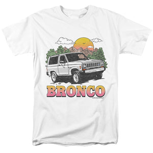 AN OFFCIALLY LICENSED FORD BRONCO BRONCO IN THE MOUNTAINS MEN'S REGULAR FIT T-SHIRT WHITE