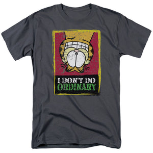 AN OFFCIALLY LICENSED GARFIELD I DONT DO ORDINARY MEN'S REGULAR FIT T-SHIRT CHARCOAL
