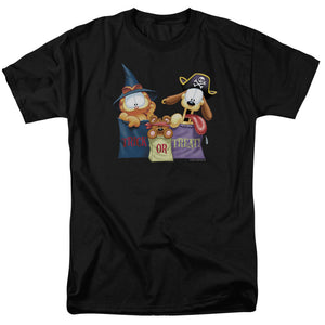 AN OFFCIALLY LICENSED GARFIELD GRAB BAGS MEN'S REGULAR FIT T-SHIRT BLACK