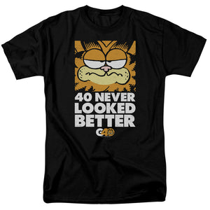 AN OFFCIALLY LICENSED GARFIELD 40 LOOKS MEN'S REGULAR FIT T-SHIRT BLACK