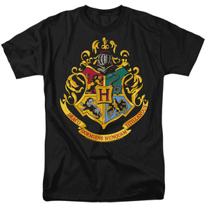 AN OFFCIALLY LICENSED HARRY POTTER HOGWARTS SCHOOL CREST MEN'S REGULAR FIT T-SHIRT BLACK