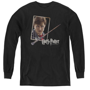 AN OFFCIALLY LICENSED HARRY POTTER HARRYS WAND PORTRAIT YOUTH LONG SLEEVE T-SHIRT BLACK
