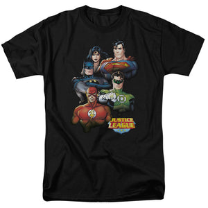 AN OFFCIALLY LICENSED JLA GROUP PORTRAIT MEN'S REGULAR FIT T-SHIRT BLACK