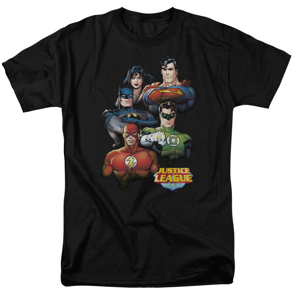AN OFFCIALLY LICENSED JLA GROUP PORTRAIT MEN'S REGULAR FIT T-SHIRT BLACK