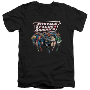 AN OFFCIALLY LICENSED JLA CHARGING JUSTICE MEN'S V-NECK T-SHIRT BLACK