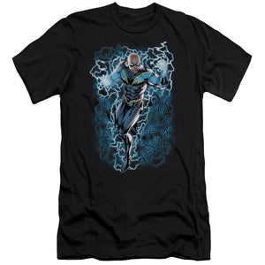 AN OFFCIALLY LICENSED JLA BLACK LIGHTNING BOLTS MEN'S PREMIUM SLIM FIT T-SHIRT BLACK