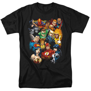 AN OFFCIALLY LICENSED JLA THE LEAGUES ALL HERE MEN'S REGULAR FIT T-SHIRT BLACK