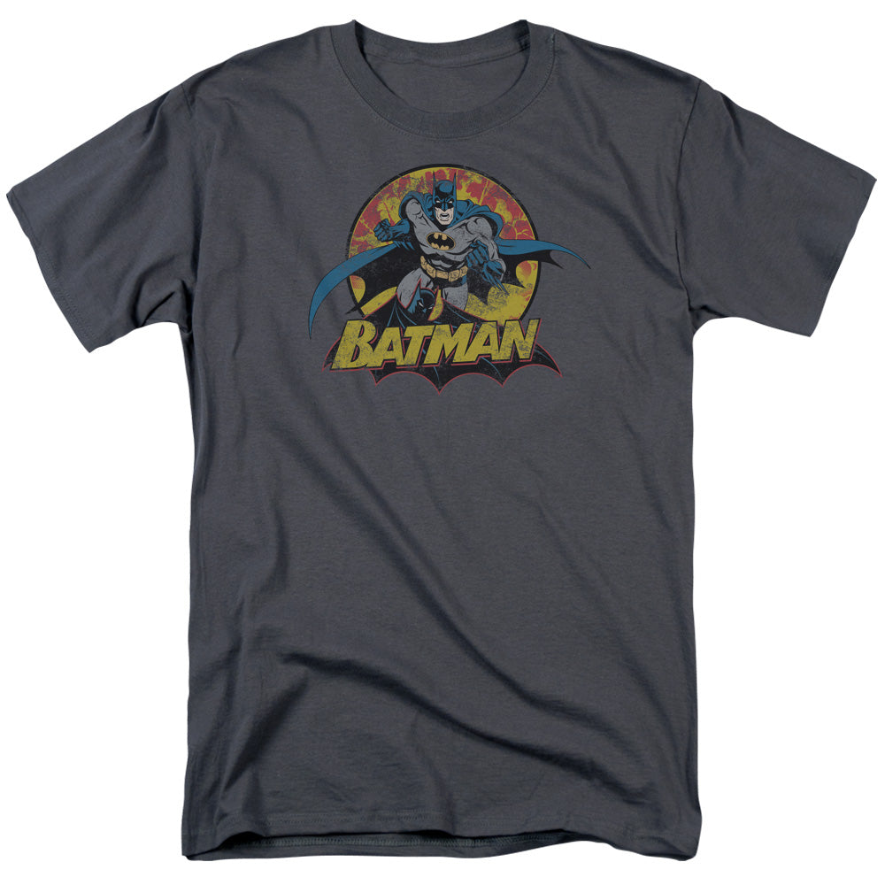 AN OFFCIALLY LICENSED JLA BATMAN ROUGH DISTRESS MEN'S REGULAR FIT T-SHIRT CHARCOAL