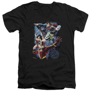 AN OFFCIALLY LICENSED JLA GALACTIC ATTACK COLOR MEN'S V-NECK T-SHIRT BLACK