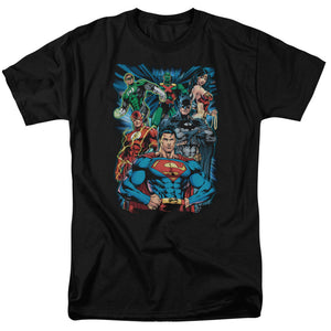 AN OFFCIALLY LICENSED JLA JUSTICE IS SERVED MEN'S REGULAR FIT T-SHIRT BLACK