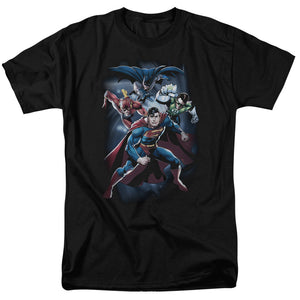 AN OFFCIALLY LICENSED JLA COSMIC CREW MEN'S REGULAR FIT T-SHIRT BLACK