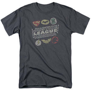 AN OFFCIALLY LICENSED JLA SYMBOLS MEN'S REGULAR FIT T-SHIRT CHARCOAL