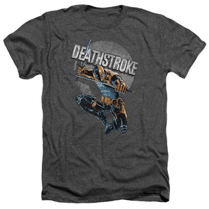 AN OFFCIALLY LICENSED JLA DEATHSTROKE RETRO MEN'S HEATHER T-SHIRT CHARCOAL