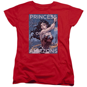 AN OFFCIALLY LICENSED JLA PRINCESS OF THE AMAZONS WOMEN'S REGULAR FIT T-SHIRT RED