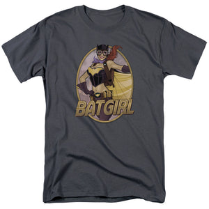 AN OFFCIALLY LICENSED JLA BATGIRL BOMBSHELL MEN'S REGULAR FIT T-SHIRT CHARCOAL