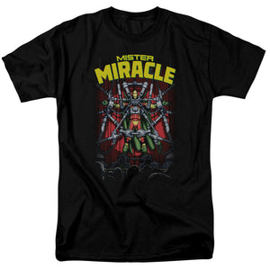 AN OFFCIALLY LICENSED JLA MISTER MIRACLE MEN'S REGULAR FIT T-SHIRT BLACK