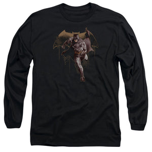 AN OFFCIALLY LICENSED JUSTICE LEAGUE MOVIE CAPED CRUSADER MEN'S LONG SLEEVE T-SHIRT BLACK