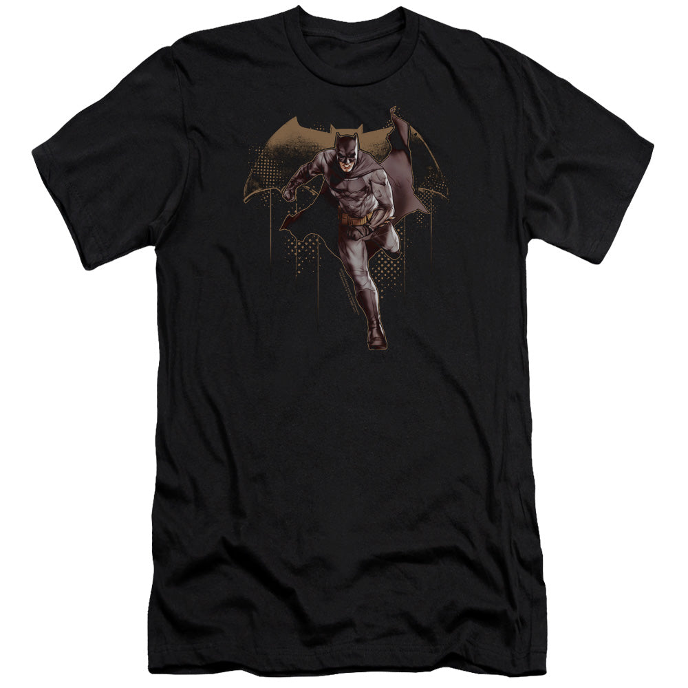 AN OFFCIALLY LICENSED JUSTICE LEAGUE MOVIE CAPED CRUSADER MEN'S PREMIUM SLIM FIT T-SHIRT BLACK