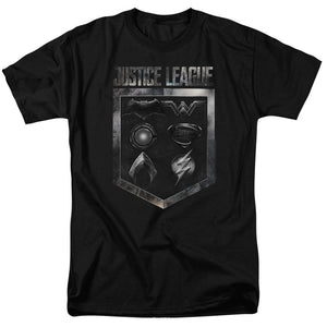 AN OFFCIALLY LICENSED JUSTICE LEAGUE MOVIE SHIELD OF EMBLEMS MEN'S REGULAR FIT T-SHIRT BLACK