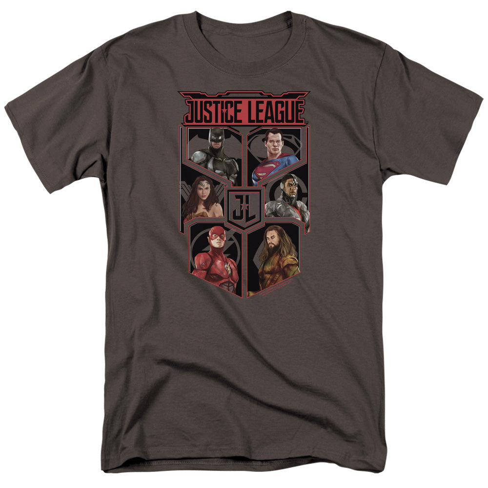 AN OFFCIALLY LICENSED JUSTICE LEAGUE MOVIE LEAGUE OF SIX MEN'S REGULAR FIT T-SHIRT CHARCOAL
