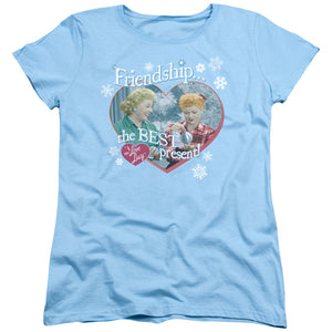 AN OFFCIALLY LICENSED I LOVE LUCY THE BEST PRESENT WOMEN'S REGULAR FIT T-SHIRT LIGHT BLUE