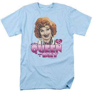 AN OFFCIALLY LICENSED I LOVE LUCY GYPSY QUEEN MEN'S REGULAR FIT T-SHIRT LIGHT BLUE