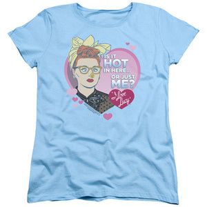 AN OFFCIALLY LICENSED I LOVE LUCY HOT WOMEN'S REGULAR FIT T-SHIRT LIGHT BLUE