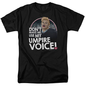 AN OFFCIALLY LICENSED I LOVE LUCY UMPIRE MEN'S REGULAR FIT T-SHIRT BLACK