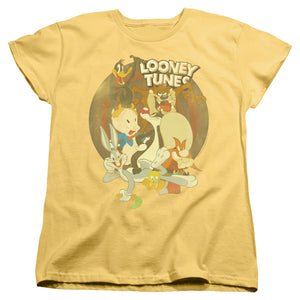 AN OFFCIALLY LICENSED LOONEY TUNES GANGS ALL HERE WOMEN'S REGULAR FIT T-SHIRT BANANA