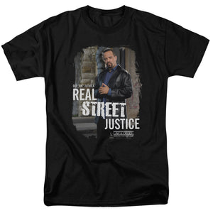 AN OFFCIALLY LICENSED LAW AND ORDER SVU STREET JUSTICE MEN'S REGULAR FIT T-SHIRT BLACK