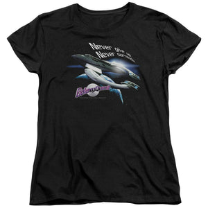 AN OFFCIALLY LICENSED GALAXY QUEST NEVER SURRENDER WOMEN'S REGULAR FIT T-SHIRT BLACK
