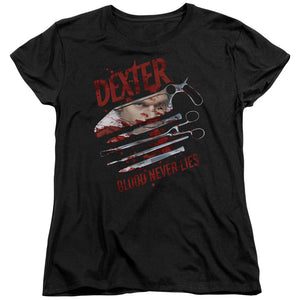 AN OFFCIALLY LICENSED DEXTER BLOOD NEVER LIES WOMEN'S REGULAR FIT T-SHIRT BLACK
