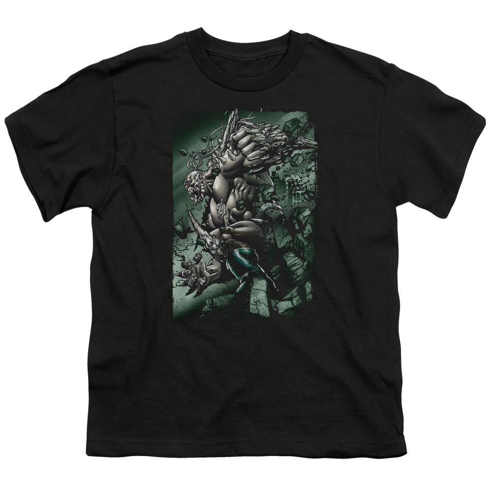 Superman Doomsday Destruction Licensed Kid's T-Shirt (Ages 4-7) SM-MD