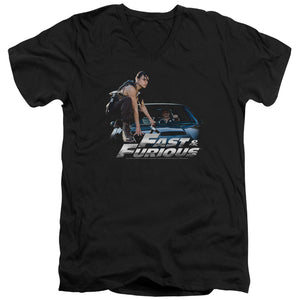 AN OFFCIALLY LICENSED FAST AND THE FURIOUS CAR RIDE MEN'S V-NECK T-SHIRT BLACK